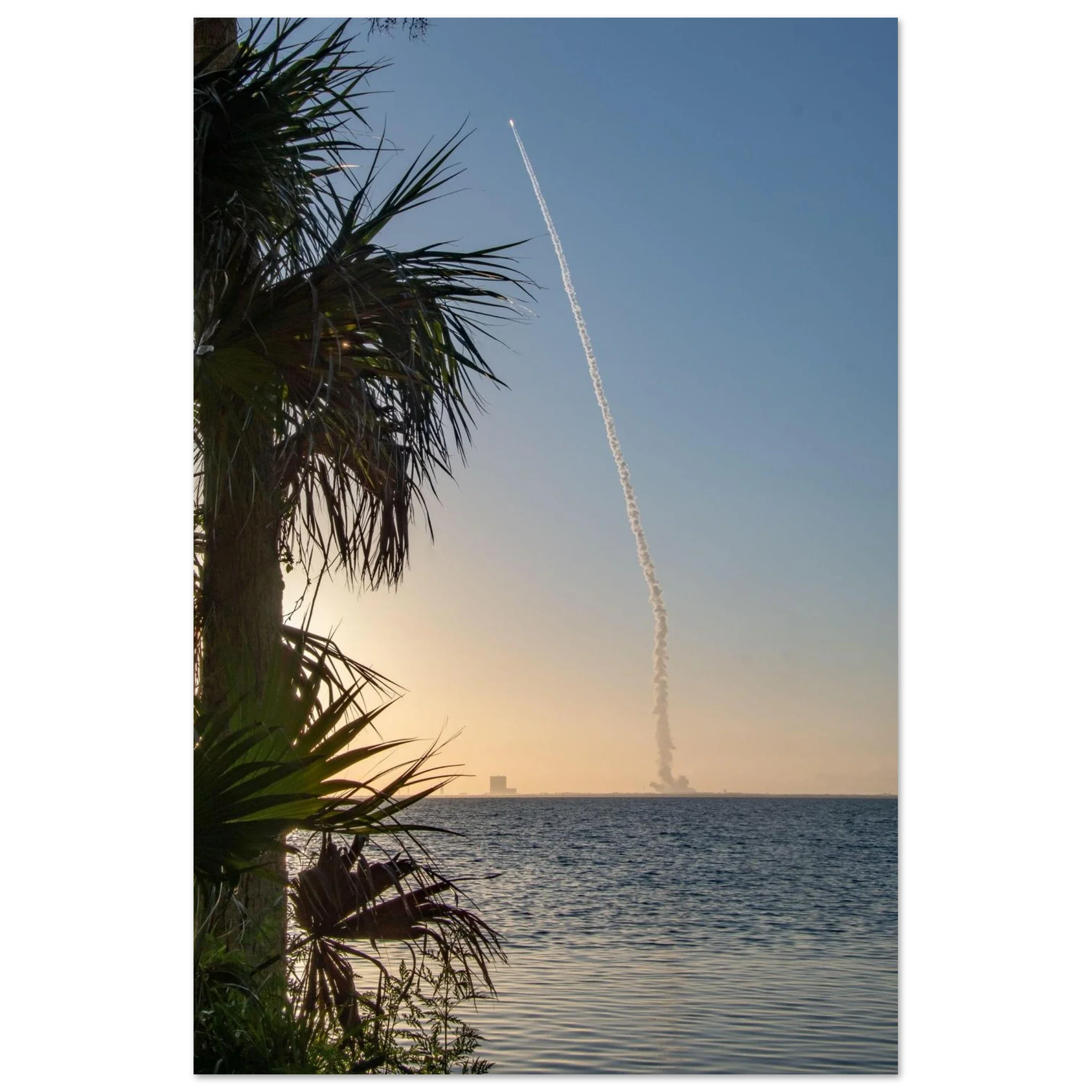 AtlasV Rising with the Sun - Image 4