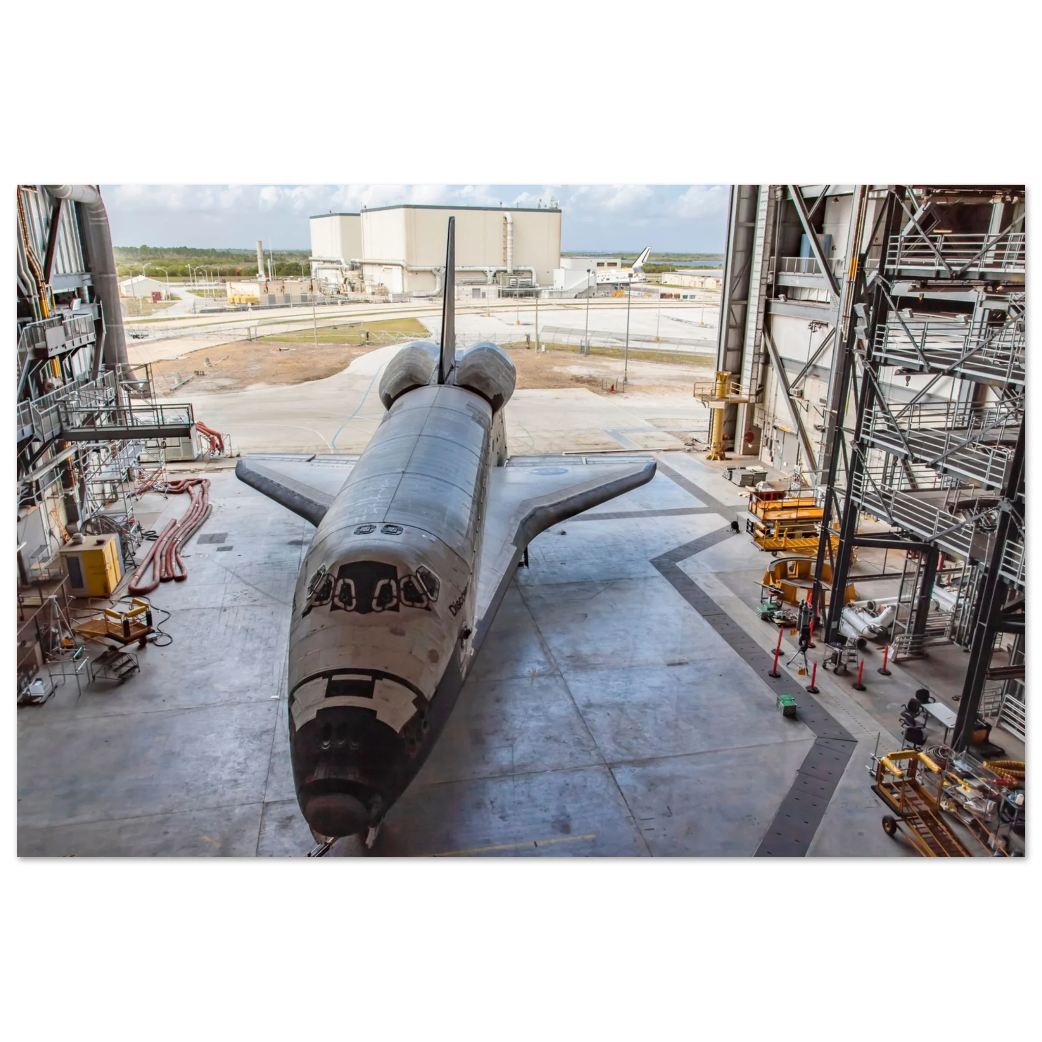 Shuttle in the Orbiter Processing Facility - Image 2